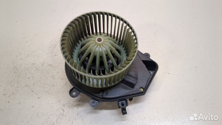 Двигатель отопителя Volkswagen Passat 5, 2002