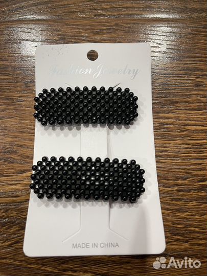 Заколки для волос с бусинками