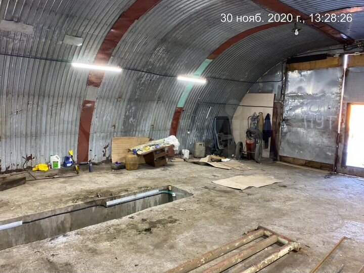 Гараж, > 30 м²