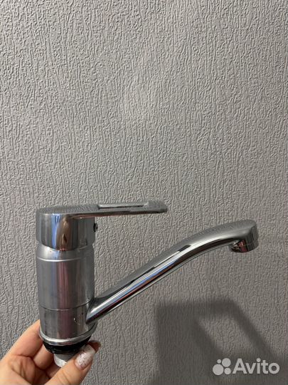 Раковина с ножкой + смеситель