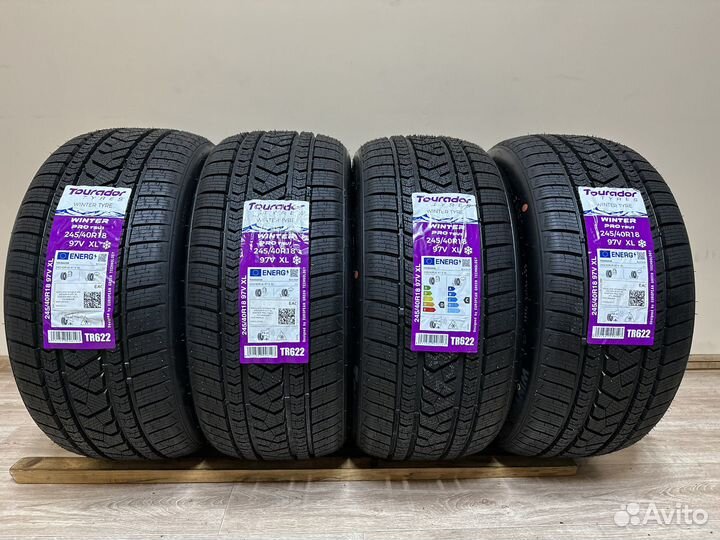 Tourador Winter Pro TSU1 245/40 R18 98V