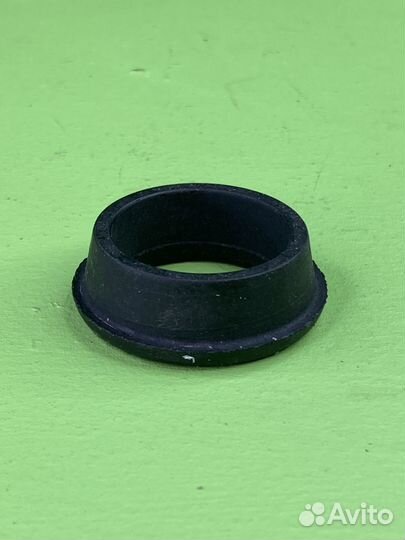 Втулка цилиндра подъема кабины (р) \Scania 94/114
