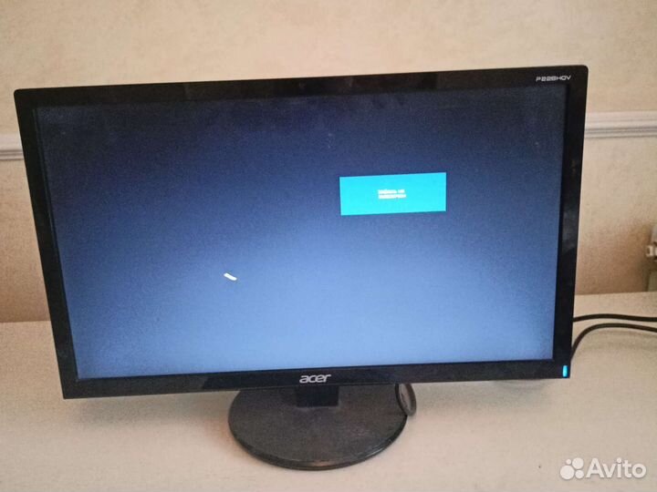Монитор Asus 22дюйма