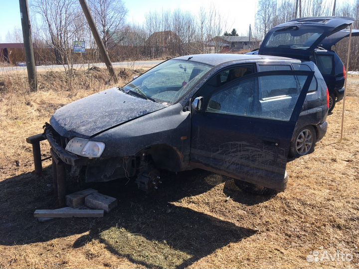 Разбор Mitsubishi Space Star