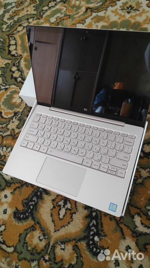 Xiaomi Air золотистый 12.5 FHD M3 в полном комплек