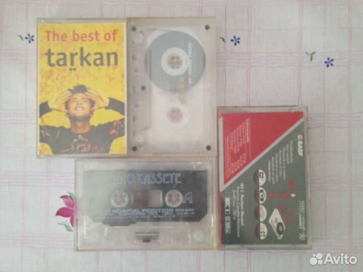 Аудиокассеты зарубежных песен