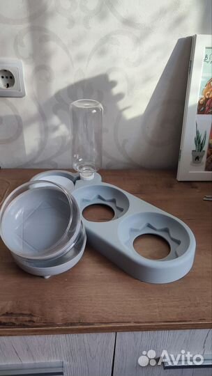 Миска для животных с автопоилкой