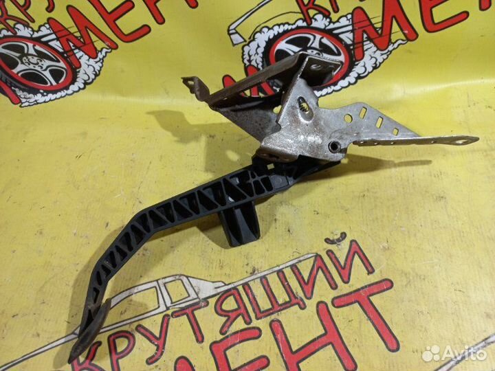 Педаль сцепления Ford Focus Ii 2 седан 1.6 2007