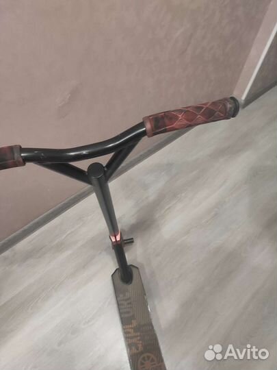 Трюковой самокат