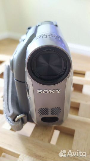 Видеокамера sony