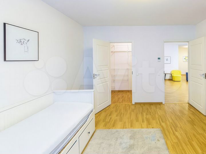 3-к. квартира, 78 м², 4/10 эт.