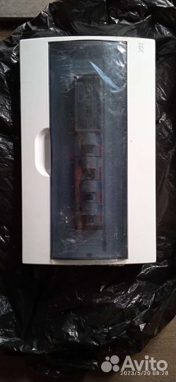 Шиток электрический с счетчиком