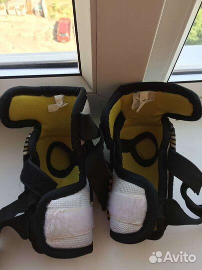 Налокотники хоккейные детские