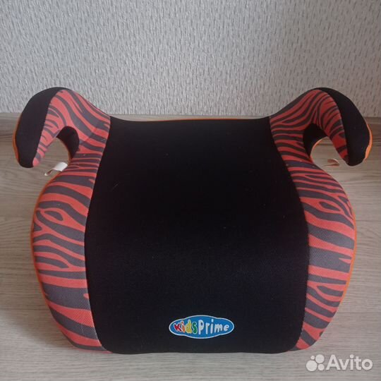 Автокресло детское (бустер) LB 311, 6-12 л