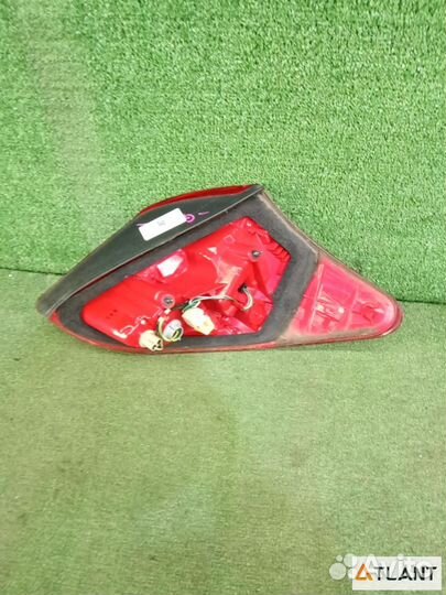 Фонарь задний левый toyota vanguard