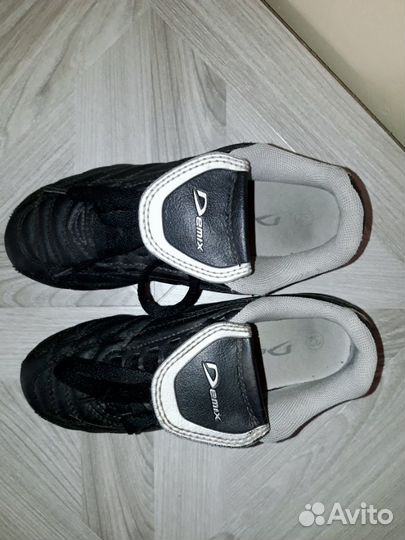 Бутсы Demix 32размер
