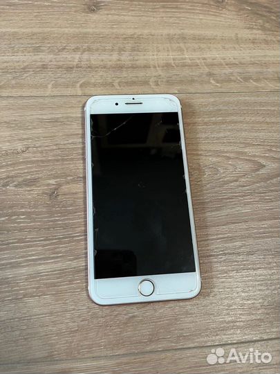Телефон iPhone 7 plus 32gb