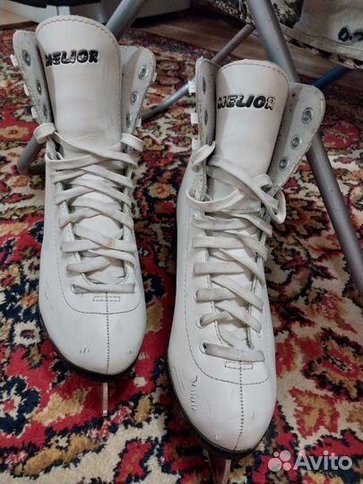 Коньки фигурные 38 размер