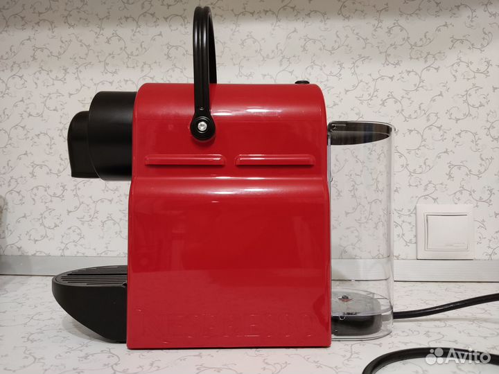 Кофемашина nespresso
