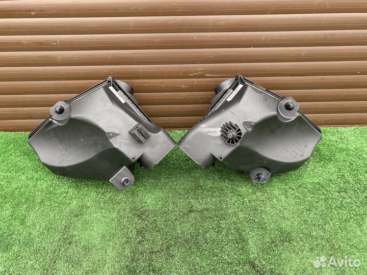 Корпус воздушного фильтра правый N63R BMW G30 G11