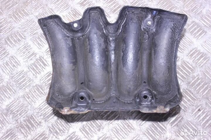 Экран тепловой Toyota Camry v40