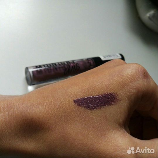 Помада блеск для губ NYX midnight chaos