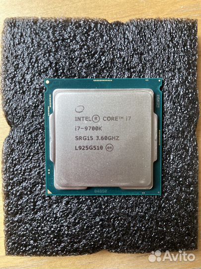 Процессор Intel Core i7-9700K