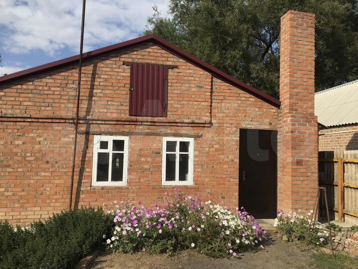 Дом 56 м² на участке 9 сот.