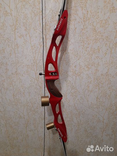 Лук Bowmaster Elegance 40и30 и много оборудования