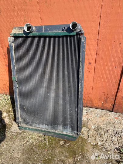 Продам радиатор УАЗ