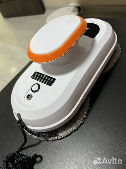 Робот-мойщик окон Даджет W100 белый