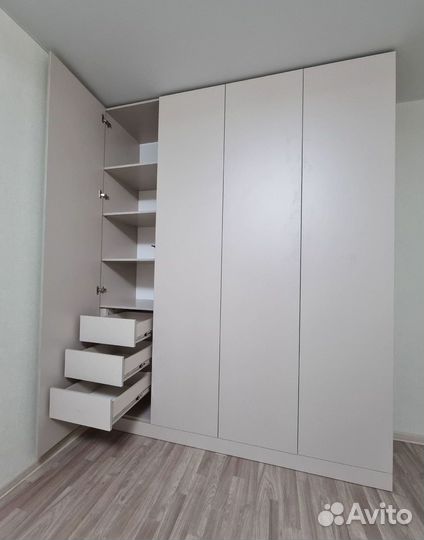 Модный шкаф