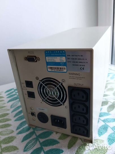 UPS Ippon Smart Power Pro 1400 (840 Вт)