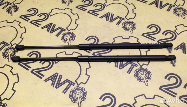 Амортизатор капота Volkswagen Touareg 7L AZZ 3.2