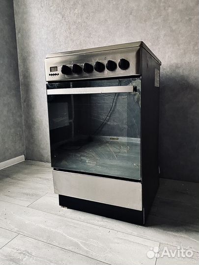 Электроплита с духовкой бу