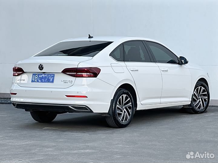 Volkswagen Lavida 1.4 AMT, 2022, 20 000 км