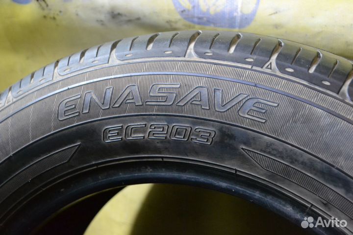 Dunlop Enasave EC203 215/60 R16
