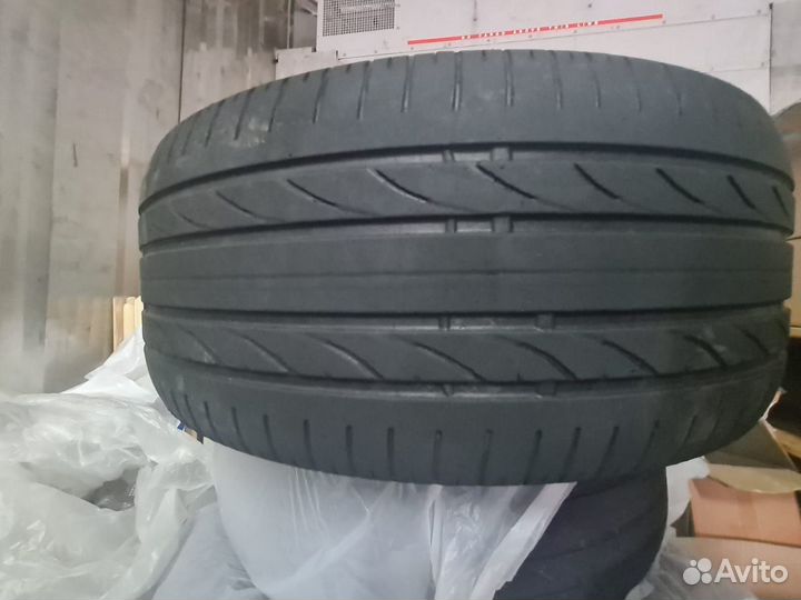 Bridgestone Dueler H/P Sport 285/60 R18 116V