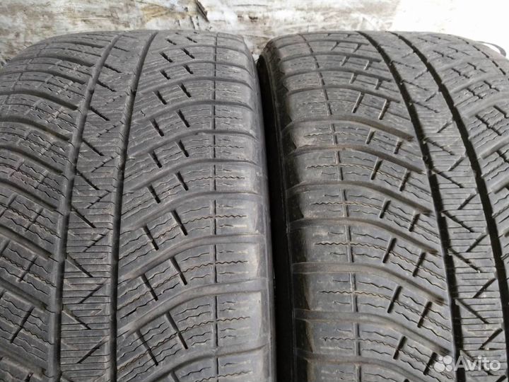 Michelin Pilot Alpin 5 SUV 305/40 R20 и 275/45 R20 112V