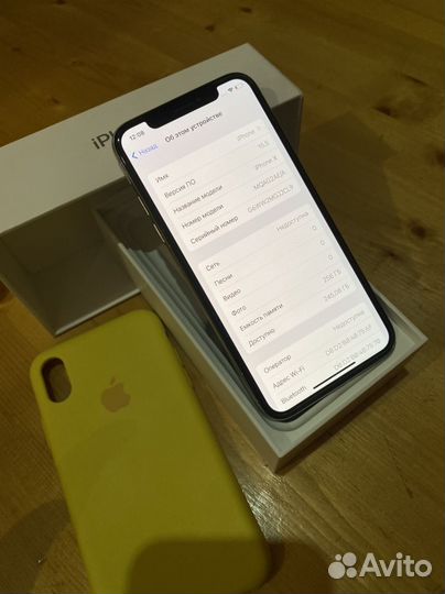 iPhone X, 256 ГБ