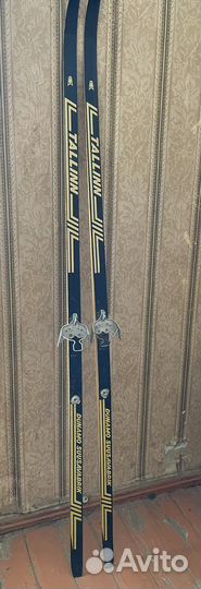 Лыжи беговые 2 м. деревянные tallin Динамо СССР