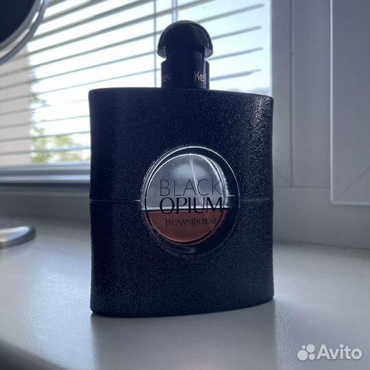 Yves Saint Laurent Black Opium edp