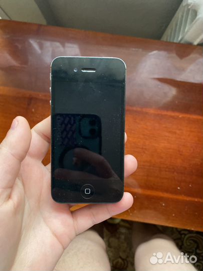 iPhone 4S, 8 ГБ