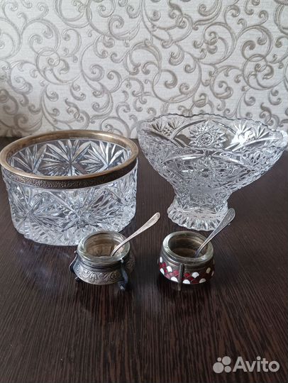 Хрустальные вазочки и солонки