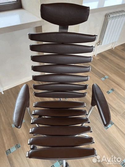 Кресло руководителя De Sede Skeleton