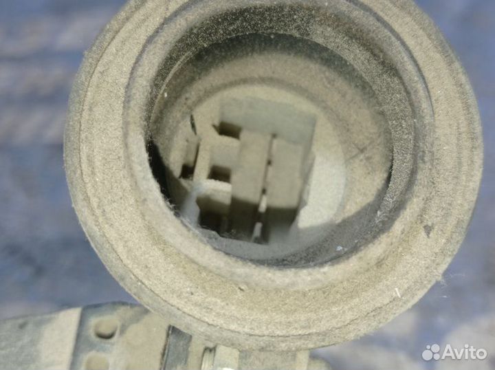 Моторчик стеклоподъемника Toyota Blade хэтчбек