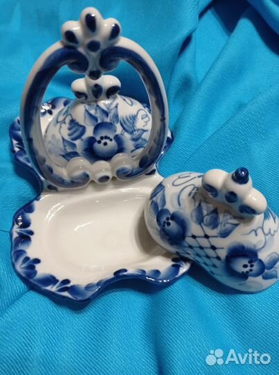 Икорница (Соусница), Салфетница, Стопки. Гжель