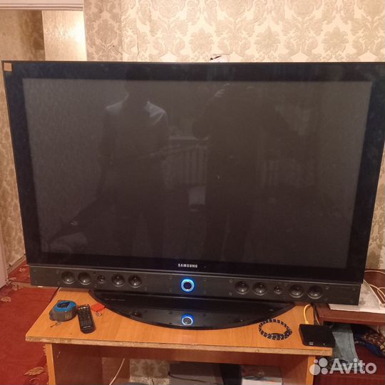 Телевизор samsung