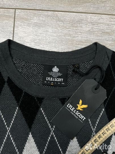 Р. 48. Новый свитер Lyle & Scott