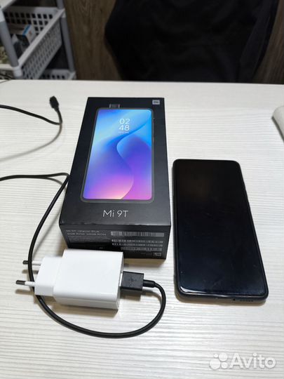 Xiaomi Mi 9T, 6/64 ГБ